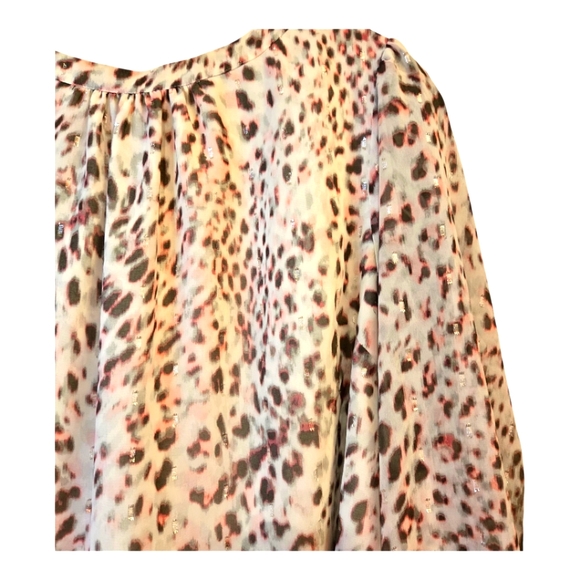 Talbots Stylish Snow Leopard Popover Chic Flowy Top Size:  XL/P Feminine Garden - Picture 4 of 12